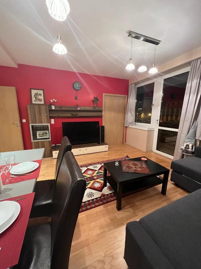 Luxury Apartment Dunapest With Spa And Pool Βουδαπέστη Εξωτερικό φωτογραφία